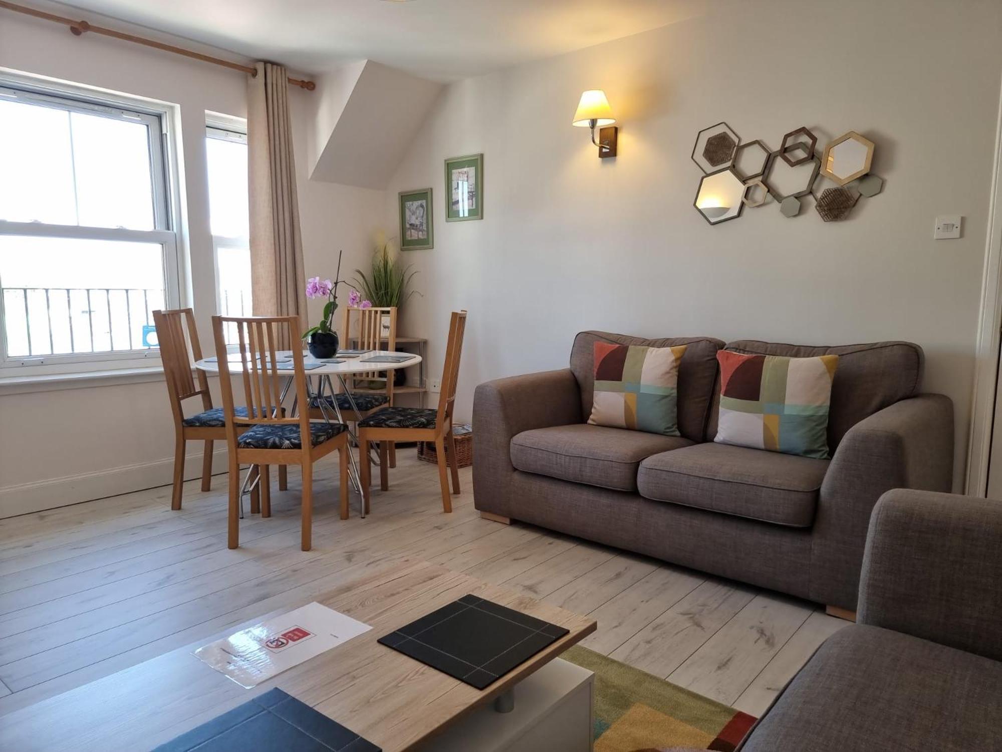Heart Of Inverness-City Apartment 外观 照片
