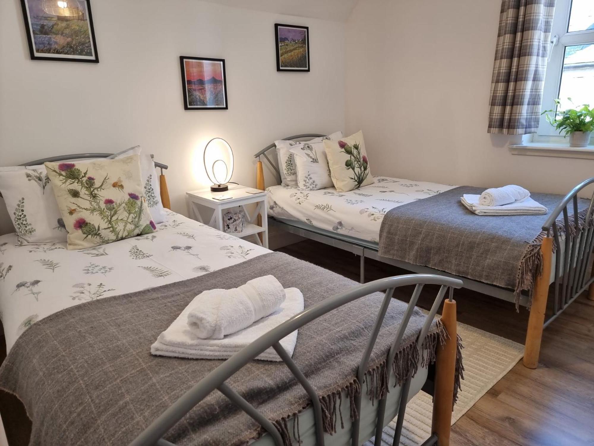 Heart Of Inverness-City Apartment 外观 照片